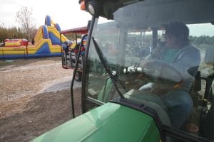 Image of tractor drawn hay ride.
